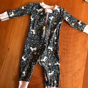 HA tapestry horse pajamas zip so cute